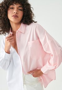 ST MRLO REQUISITE - Camicia - pink white
