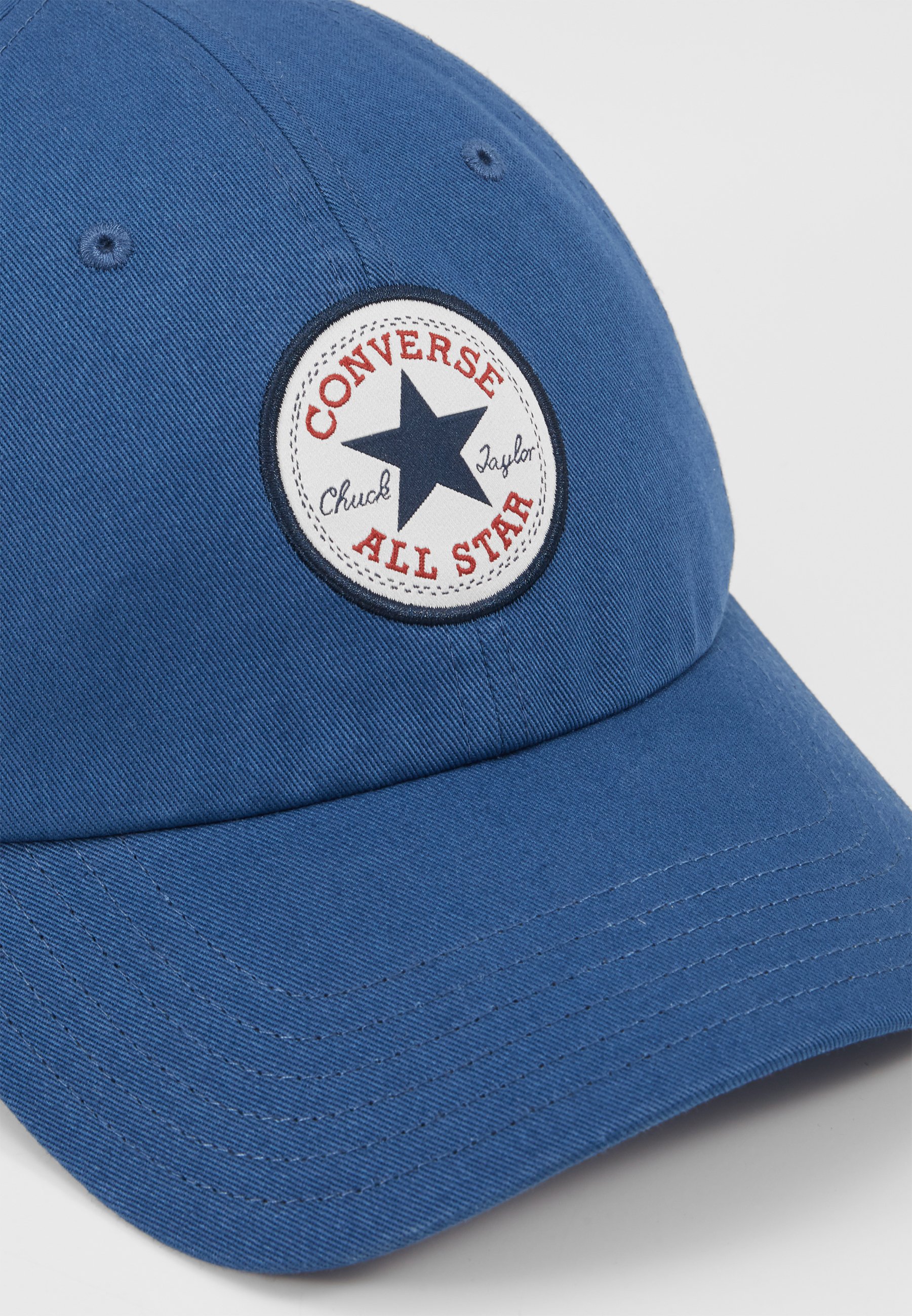 regular cap converse