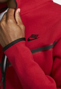Nike Sportswear Tröja med dragkedja - red