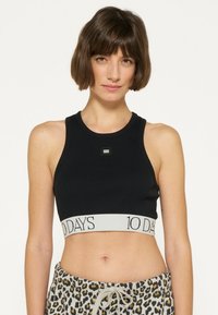 10DAYS Toppe - black