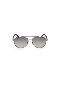Gafas de sol estilo aviador con montura de metal, lentes gradientes en gris y acentos de goma negra en las patillas; diseño ligero para mayor comodidad.