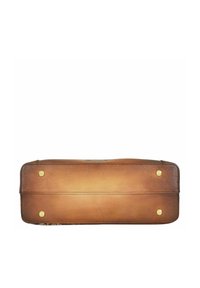 Bruine leren tasbasis met gouden metalen voeten, rechthoekige vorm, gematteerd oppervlak, met gestreepte accenten aan de zijkanten.