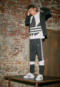 adidas Originals SUPERSTAR - Trainers - footwear white/core black