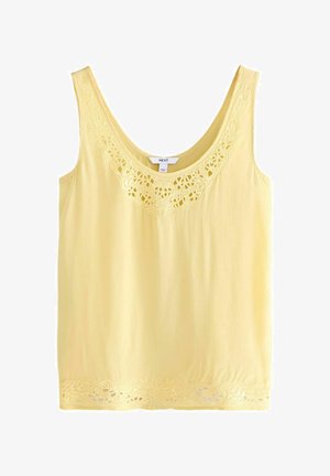 Žlutý top bez rukávů s kulatým výstřihem, zdobený detailní krajkovou výzdobou na výstřihu a lemu. Měkká, lehká tkanina.