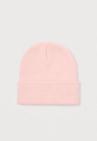Berretto lavorato a maglia in un delicato rosa, con orlo arrotolato e texture morbida, progettato con una parte superiore sagomata e aderente.
