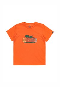 Světlá oranžová bavlněná trička s barevným logem "Quiksilver" se palmami. Krátké rukávy a kulatý výstřih.