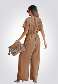 Cupshe Jumpsuit - khaki