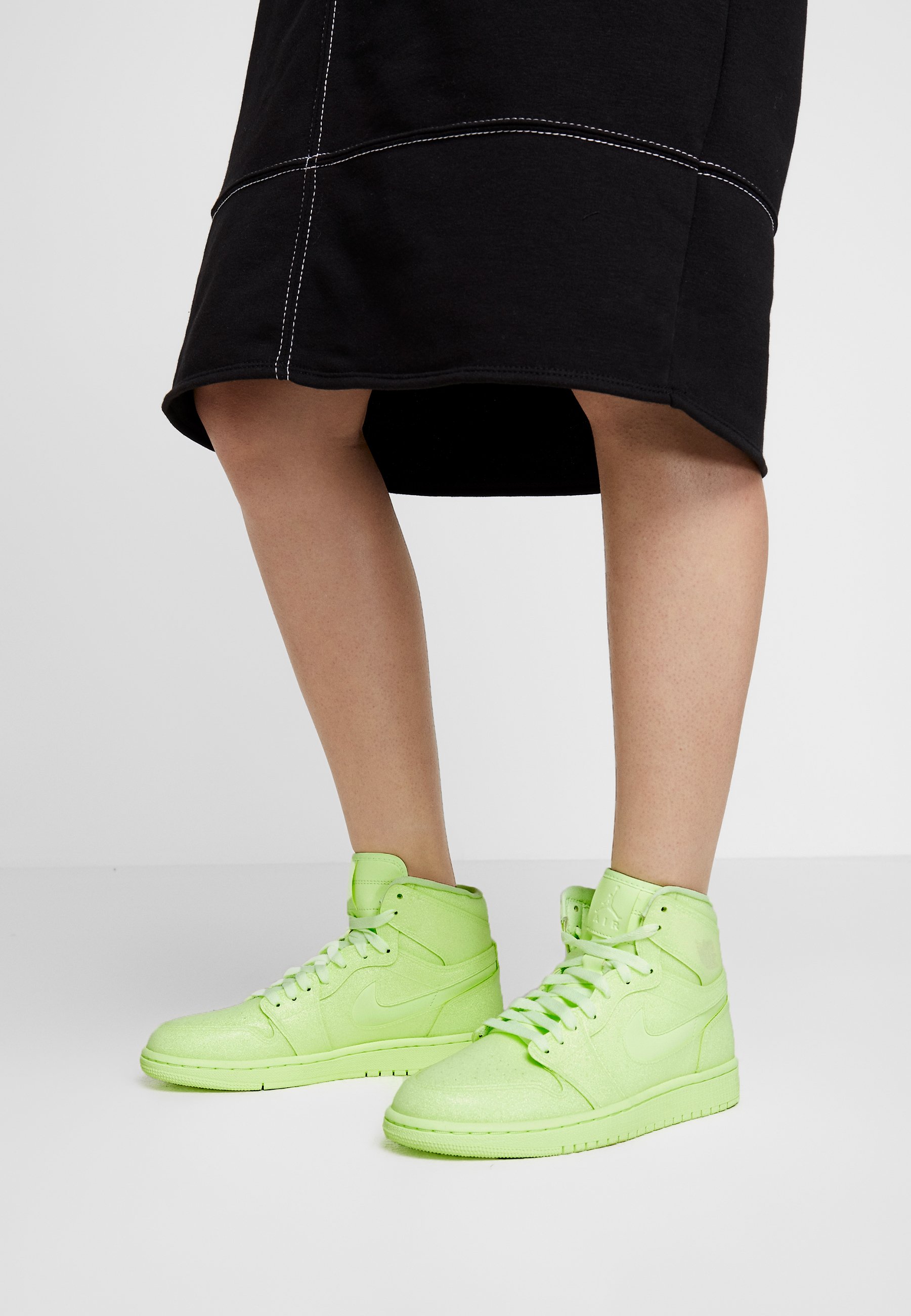 jordan 1 high barely volt