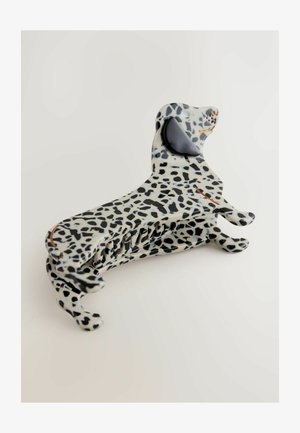 Haarclip aus Kunststoff, geformt wie ein Dalmatiner-Hund, mit einem gesprenkelten schwarz-weißen Muster, glatter Oberfläche und übergroßen Ohren.