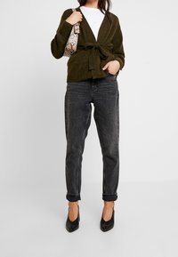 ICHI Strickjacke - khaki