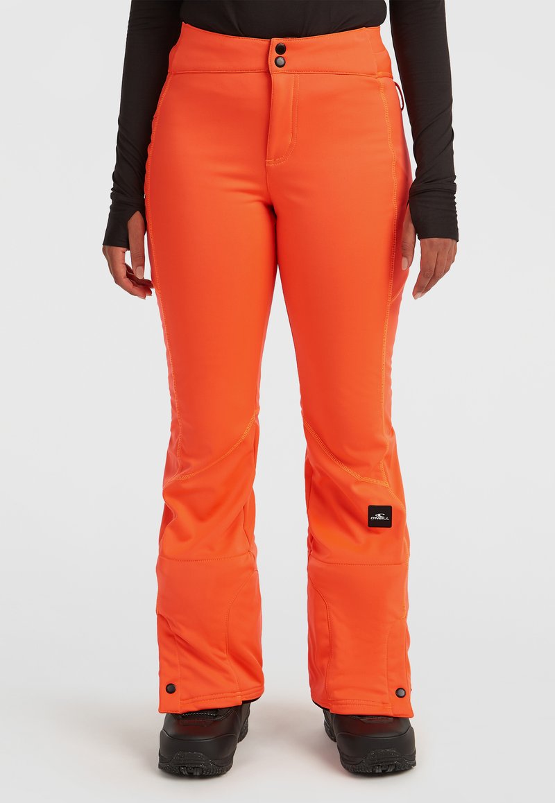 Heldere oranje sneeuwbroek gemaakt van duurzaam, waterafstotend materiaal. Voorzien van een hoge taille, knoopsluiting en versterkte zoom met logo-label.