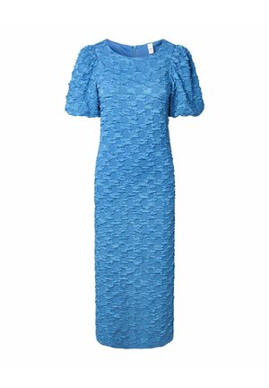 Robe midi bleue avec motif floral texturé, manches courtes bouffantes, encolure ronde et fermeture éclair au dos.