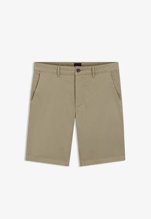 Bézs térd alatti nadrág gombos és cipzáras záródással, övbújtatókkal és ferde elülső zsebekkel, fehér háttéren laposan elhelyezve.