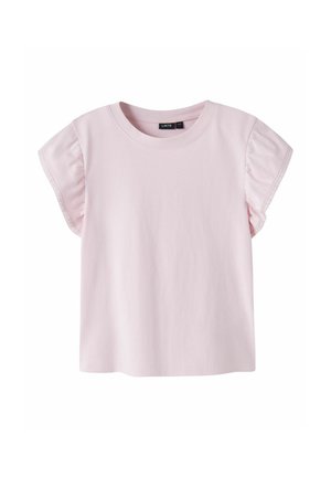 Lichtroze meisjes-T-shirt met korte mouwen, gerimpelde mouwen en een ronde hals, eenvoudig en effen ontwerp.