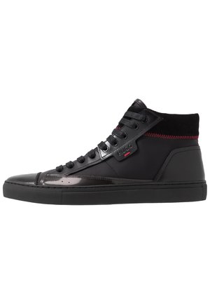 Sneakers alte - black