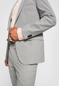 HUGO ARTI HESTEN - Uzvalks - light/pastel grey