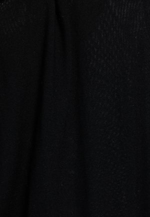 Schwarzer Stoff mit leicht strukturierter Oberfläche, die eine feine Strickkonstruktion und subtile Variationen in Glanz und Tiefe im Material zeigt.