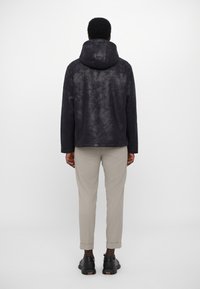 EA7 Emporio Armani GIUBBOTTO - Bunda z nepravej kože - black