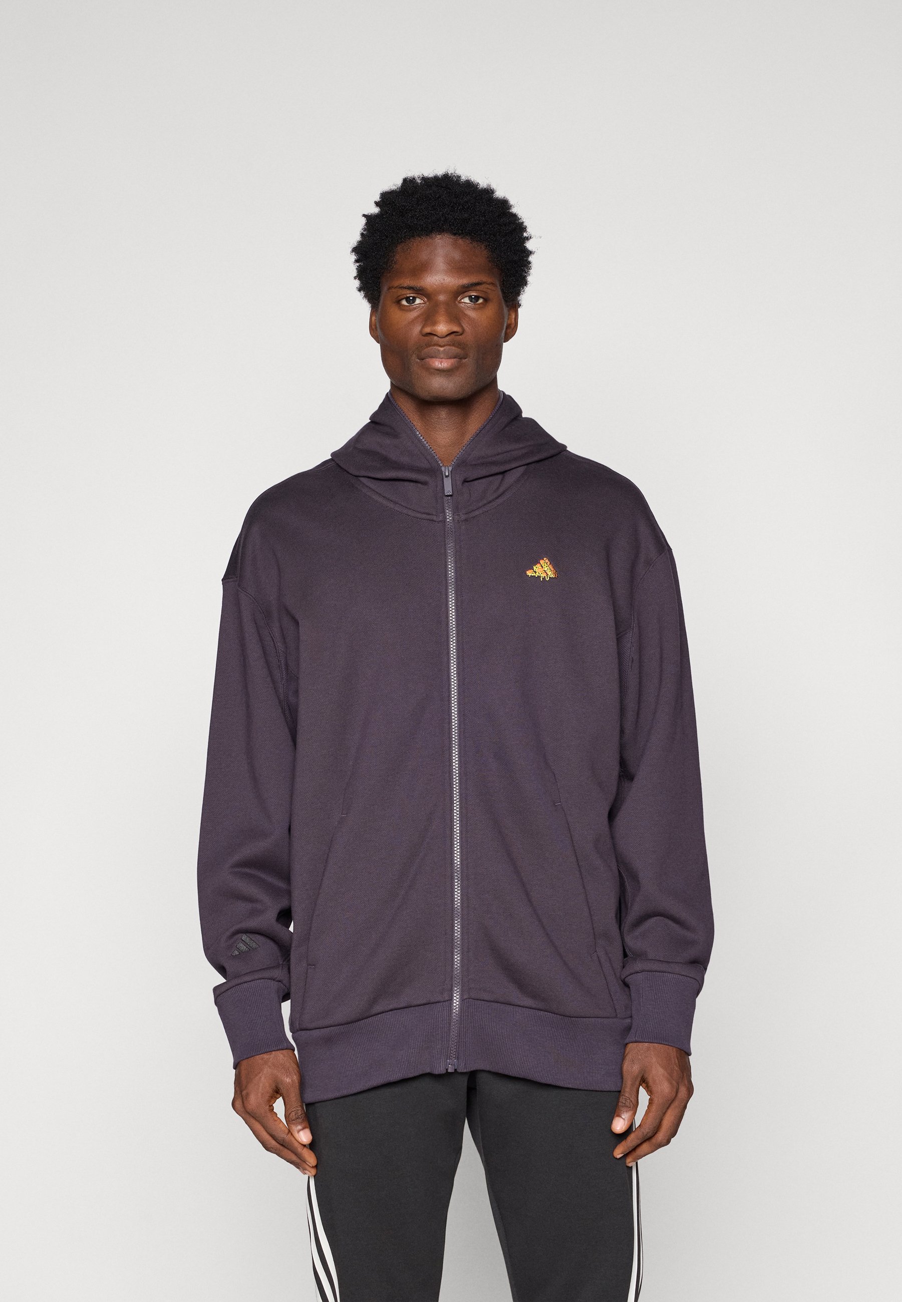 adidas Sportswear HOODIE - Zip-up sweatshirt - aurora black/black
