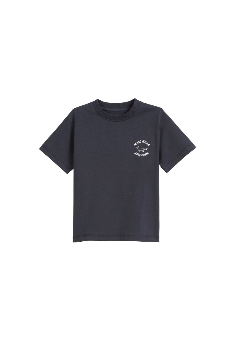 Dunkelmarineblaues T-Shirt mit kurzen Ärmeln, aus weicher Baumwolle, mit einem kleinen weißen Textlogo auf der linken Brustseite.
