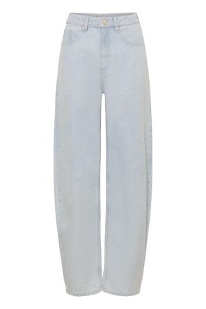 Φαρδιά τζιν παντελόνια σε ανοιχτό μπλε με ψηλή μέση, μπροστινό κουμπί και φερμουάρ, πλαϊνές τσέπες και τσέπες με πάτους στο πίσω μέρος, σε λευκό φόντο.