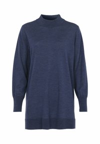Långärmad, marinblå stickad tröja med ribbad hög krage, ärmar och fåll, uppvisad mot en enkel vit bakgrund.