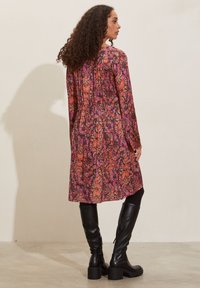 Odd Molly ROSEMARY - Freizeitkleid - dazzling pink