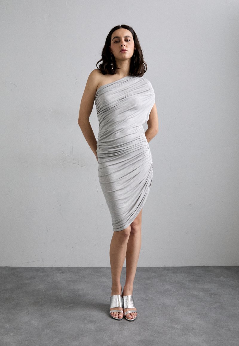 Norma Kamali LAZY DIANA DRESS - Dzsörzéruha - light grey