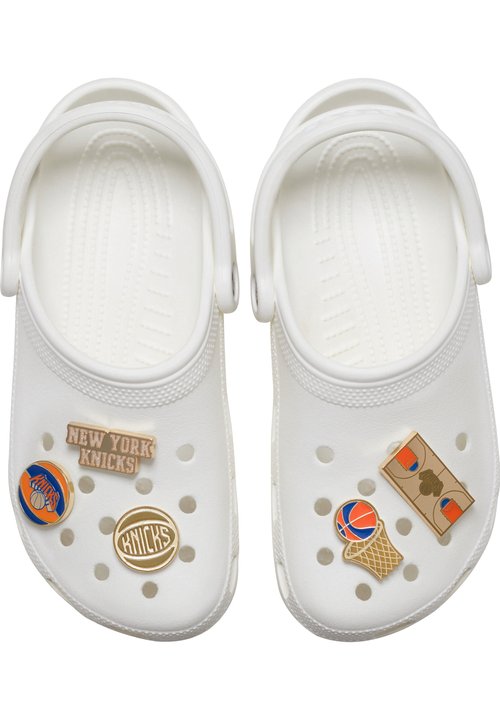 Crocs NBA NEW YORK KNICKS 5 PACK OF JIBBITZ™ CHARMS - Otros accesorios - multi — foto 3