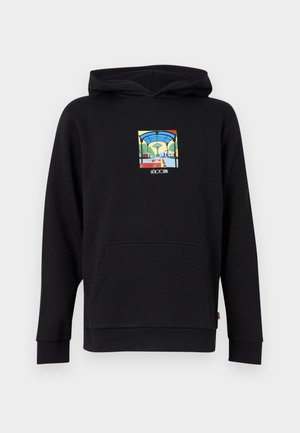 Schwarzer Kapuzenpullover mit Fronttasche und farbenfroher Grafik einer U-Bahn-Station unter einem gewölbten Glasdach.