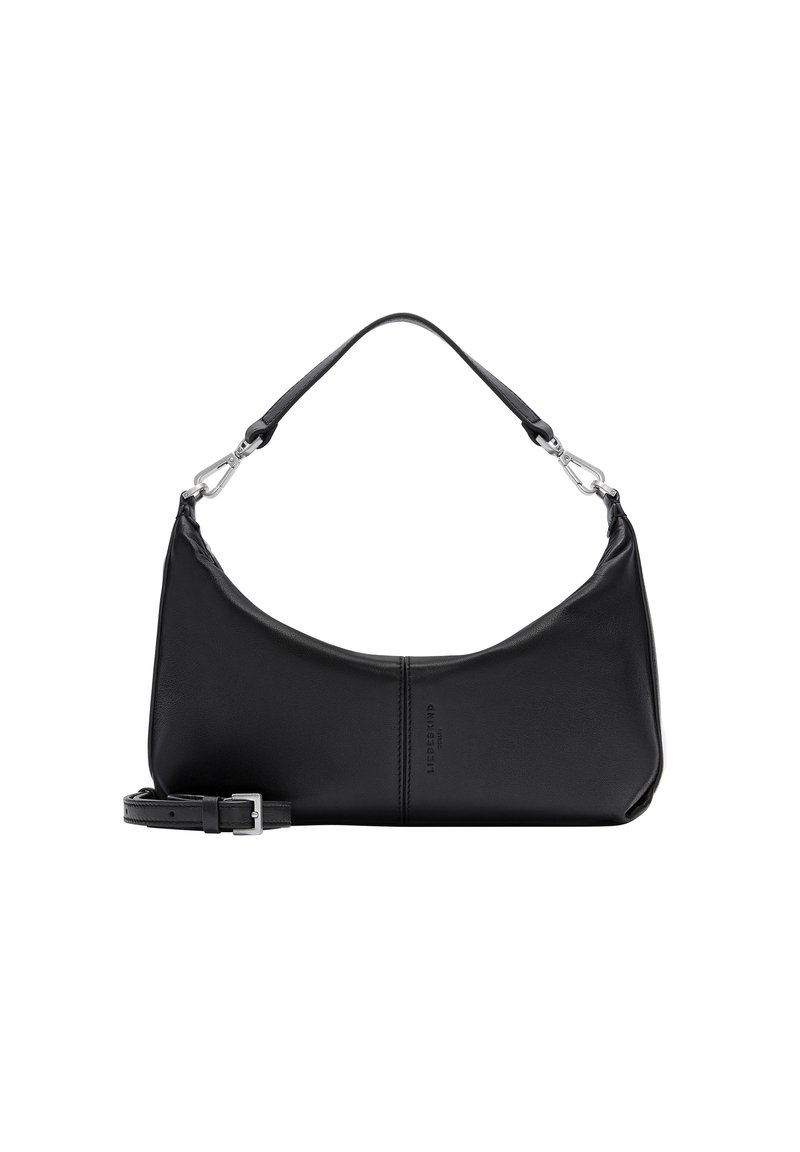 Schwarze Lederhandtasche mit geschwungenem Design, ausgestattet mit einem abnehmbaren Schulterriemen und silbernen Hardware-Details. Glatte Oberfläche mit einem dezenten Logo.