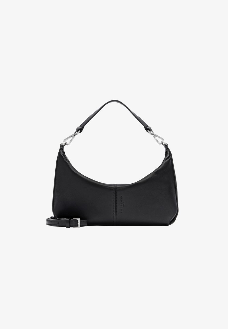 Schwarze Lederhandtasche mit geschwungenem Design, ausgestattet mit einem abnehmbaren Schulterriemen und silbernen Hardware-Details. Glatte Oberfläche mit einem dezenten Logo.