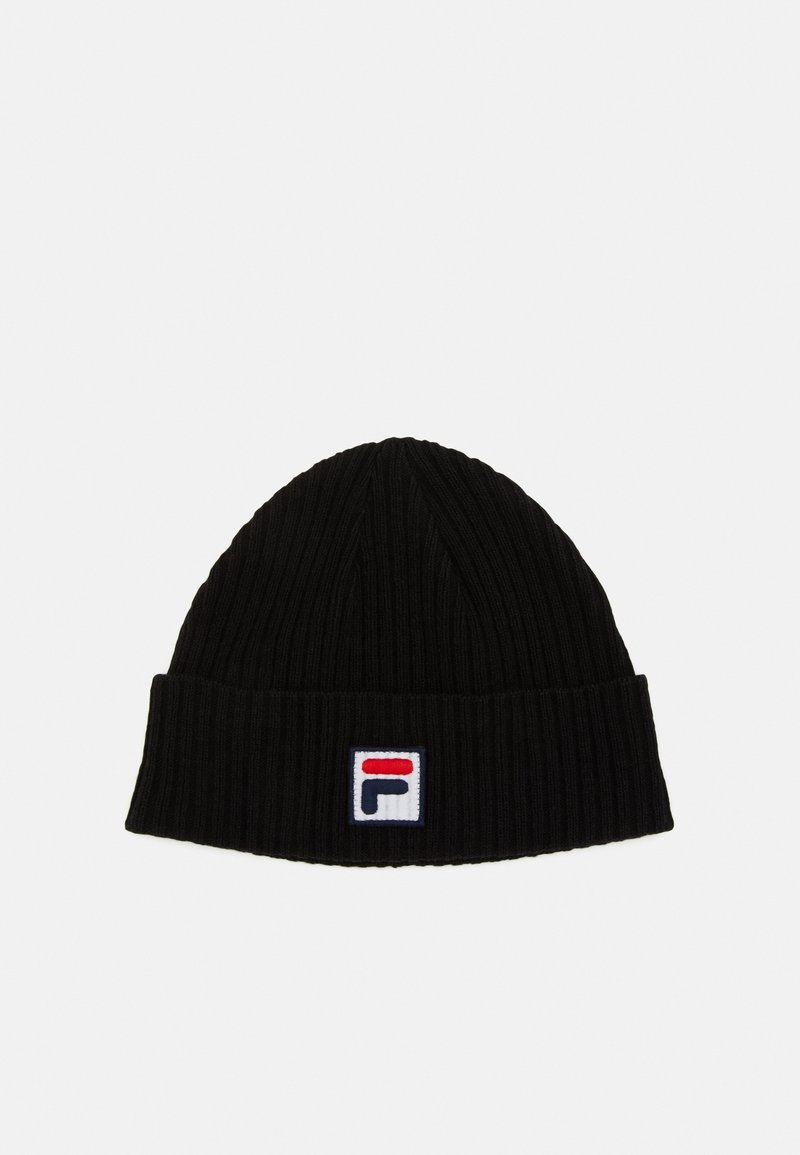 Bonnet en maille côtelée noire avec revers plié présentant un patch logo rectangulaire rouge, marine et blanc.
