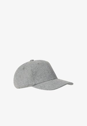 Gray felt baseball cap with a curved brim, six-panel design, and adjustable strap at the back for fit. Smooth texture and subtle seams.