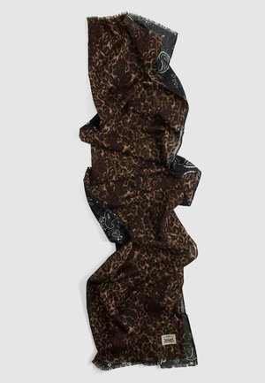 Leopardmønster tørklæde i brun og sort, som har et tekstureret stof, sorte bandana-lignende kanter og frynset trim.