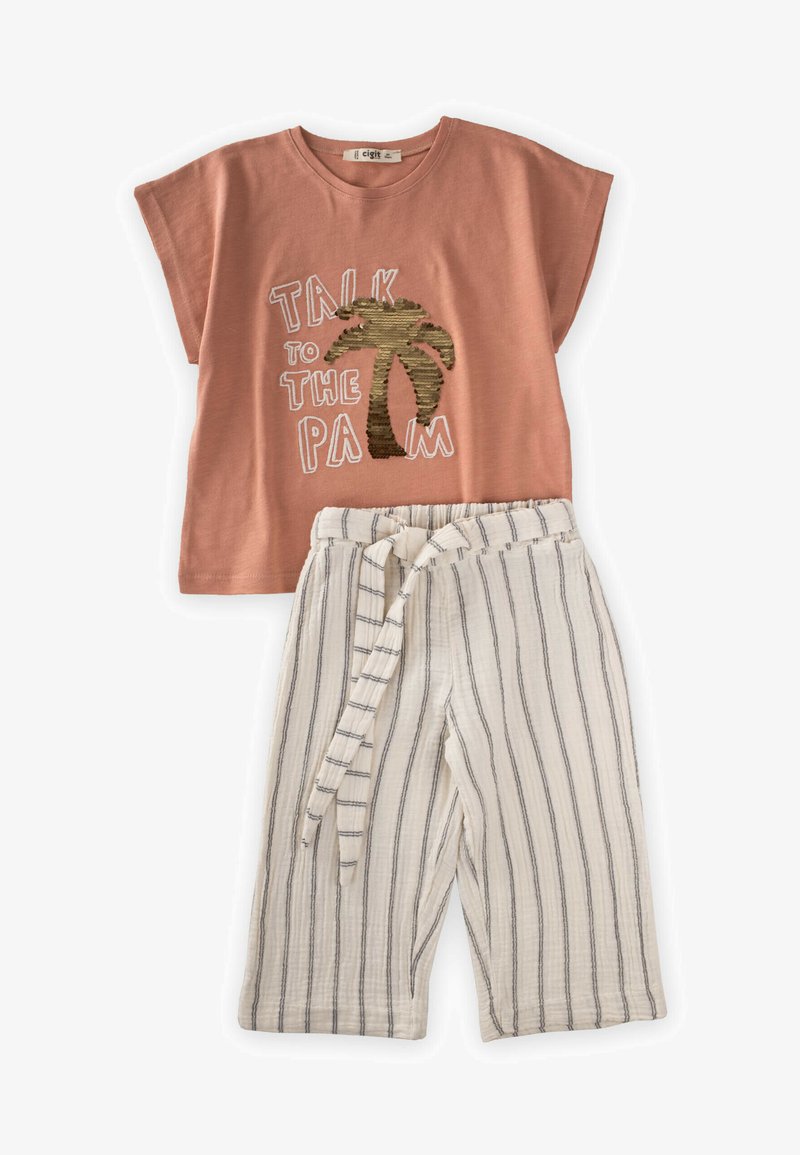 Cigit SET - Trousers - salmon