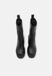 Buffalo KILLAH SOCK BOOT - Bottes à plateau - black