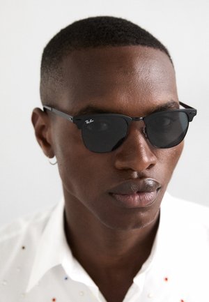 Ray-Ban Napszemüvegek - black