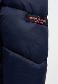 Frieda & Freddies Zimní bunda - dark blue
