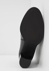 Zign Ankle boot