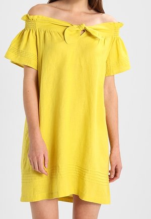 Day dress - yellow