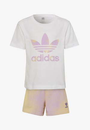 TEE SET - Shorts - white lilac