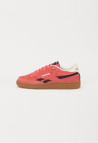 Unselected, sunsetcoral/black/gum