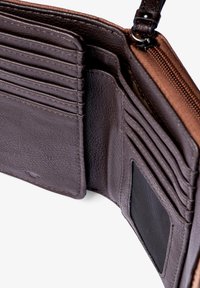 TOM TAILOR TTELIN - Wallet - brown