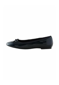 Ballerines en cuir verni noir avec un bout rond et un petit nœud décoratif à l'avant. Texture lisse et design minimaliste.
