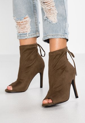 Bottines à talons hauts - khaki