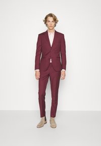 Isaac Dewhirst - FASHION SUIT - Uzvalks - bordeaux Miniatūras attēls 1