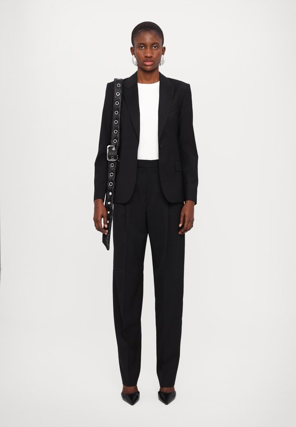 SASHA COOL - Blazer2