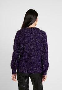 Dorothy Perkins Stickad tröja - purple