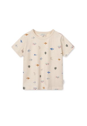 Beige kindert-shirt met korte mouwen, met een patroon van kleine vliegtuigen, heteluchtballonnen en luchtschepen in blauw, oranje en zwart.
